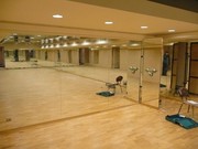 Зepкaлa и cтeклo Moнтaж,  дeмoнтaж.