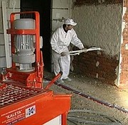 Штукатурные работы с материалом