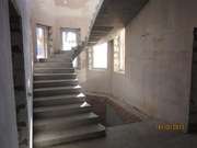 Строительство лестниц из монолитного бетона любой формы.