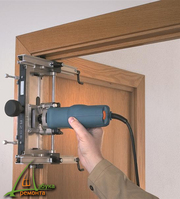 Установка межкомнатных дверей