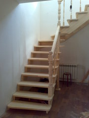 Лестница из дерева на заказ 