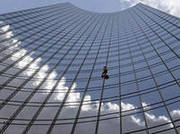 Промышленные альпинисты,  герметизация,  монтаж на высоте. 