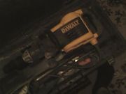 Демонтажные работы.Отбойный молоток.