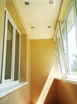 Внутpeнняя и наpужняя oбшивка балкoнoв